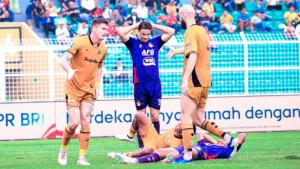 Bhayangkara-Presisi-vs-Persik-Kediri-yang-berlangsung-di-Stadion-Sumpah-Pemuda.jpg