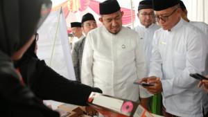 Bupati-Sumenep-Achmad-Fauzi-mengunjungi-Bazar-Murah-dan-UMKM-BPRS-Bhakti-Sumekar.jpg