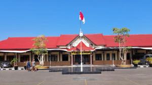 Foto-Mapolres-Sampang-Madura-Kamis-16102025.jpg