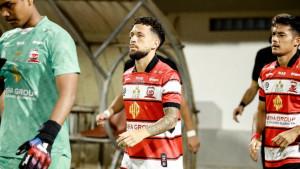 Gelandang-Madura-United-FC-Iran-Junior-saat-bermain.jpg