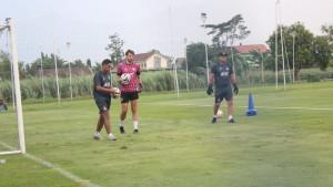 KEMBALI-LATIHAN-Kiper-Persik-Kediri-Leonardo-Navacchio-kembali-berlatih.jpg