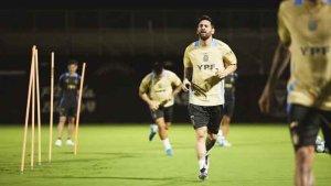 Lionel-Messi-berlatih-bersama-timnas-Argentina.jpg