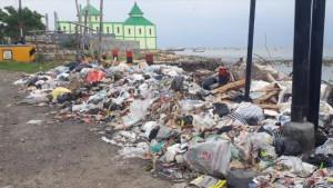 Lonjakan-sampah-dapur-MBG-di-Kabupaten-Sampang.jpg