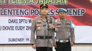 MEMBANTAH-Kapolres-Sumenep-AKBP-Rivanda-kiri-membantah-pengakuan-Riz.jpg