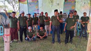 PESERTA-MEMBLUDAK-Sejumlah-panitia-saat-mengarahkan-peserta-saat-lomba-uj.jpg