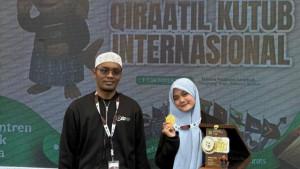 PRESTASI-MEMBANGGAKAN-Iis-Pradila-santri-asal-Kabupaten-Sampang.jpg