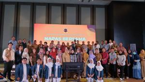 Program-Peduli-Pasien-TBC-PT-Smelting-di-Gresik-Berhasil-Bantu-Ratusan-Pasien-hingga-Sembuh.jpg