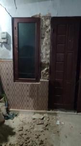 RETAK-Salah-satu-rumah-warga-yang-terdampak-gempa-bumi-mengalami-retak-di-Pul.jpg