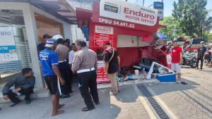 RINGSEK-Tempat-pengisian-nitrogen-di-dalam-SPBU-Junok-Jalan-Pemuda-Kaffa-Kelurahan.jpg