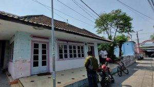 Rumah-Panji-Gumilang-di-Desa-Sembunganyar-Gresik.jpg