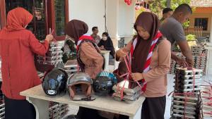 Salah-satu-SPPG-menyalurkan-menu-MBG-ke-sekolah-SMA-di-Pamekasan-Kamis-9102025.jpg