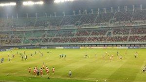 Suasana-Stadion-GBT-jelang-laga-Thailand-vs-Indonesia-Final-Piala-AFF-U-19-2024.jpg
