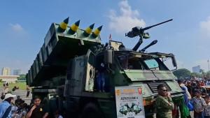 TNI-FAIR-Peluncur-roket-Astros-II-MK-6-dipamerkan-dalam-TNI-FAIR-dalam-rangka.jpg