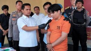 Tersangka-Alvi-mengakui-perbuatannya-membunuh-dan-memutilasi-korban-TAS.jpg