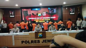 UPDATE-KASUS-PEMBUNUHAN-Polres-Jember-Jawa-Timur-gelar-pres-rilis.jpg