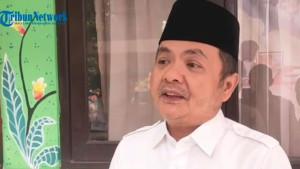 Wakil-Bupati-Bangkalan-Moch-Fauzan-Jafar-saat-diwawancarai.jpg