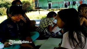 anak-anak-terdampak-gempa-bumi-di-tenda-pengungsian-desa-majang-tengah-dampit-kabupaten-malang.jpg