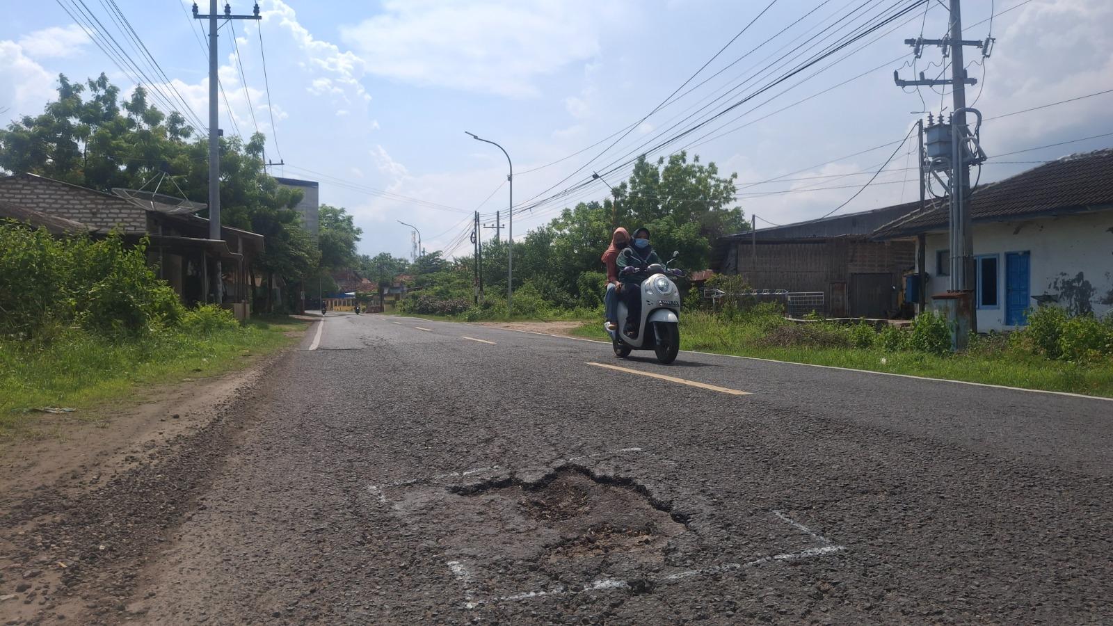 Warga Kalianget Keluhkan Jalan Nasional Tak Kunjung Diperlebar, Pemkab Sumenep Ngaku Ajukan ke Pusat