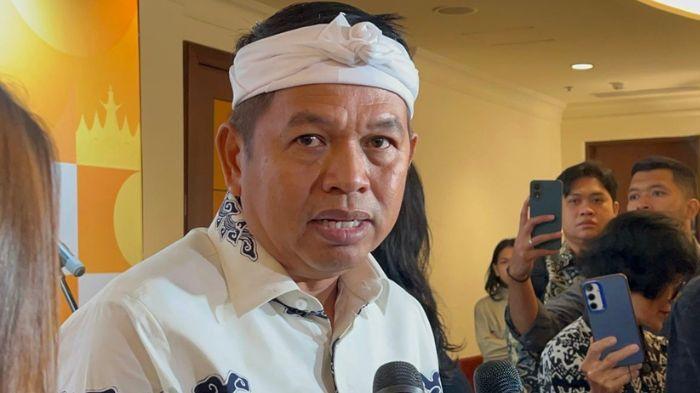 Dedi-Mulyadi-lagi-lagi-dilaporkan-gegara-kebijakannya-sendiri-kini-masalah-rombongan-belajar.jpg