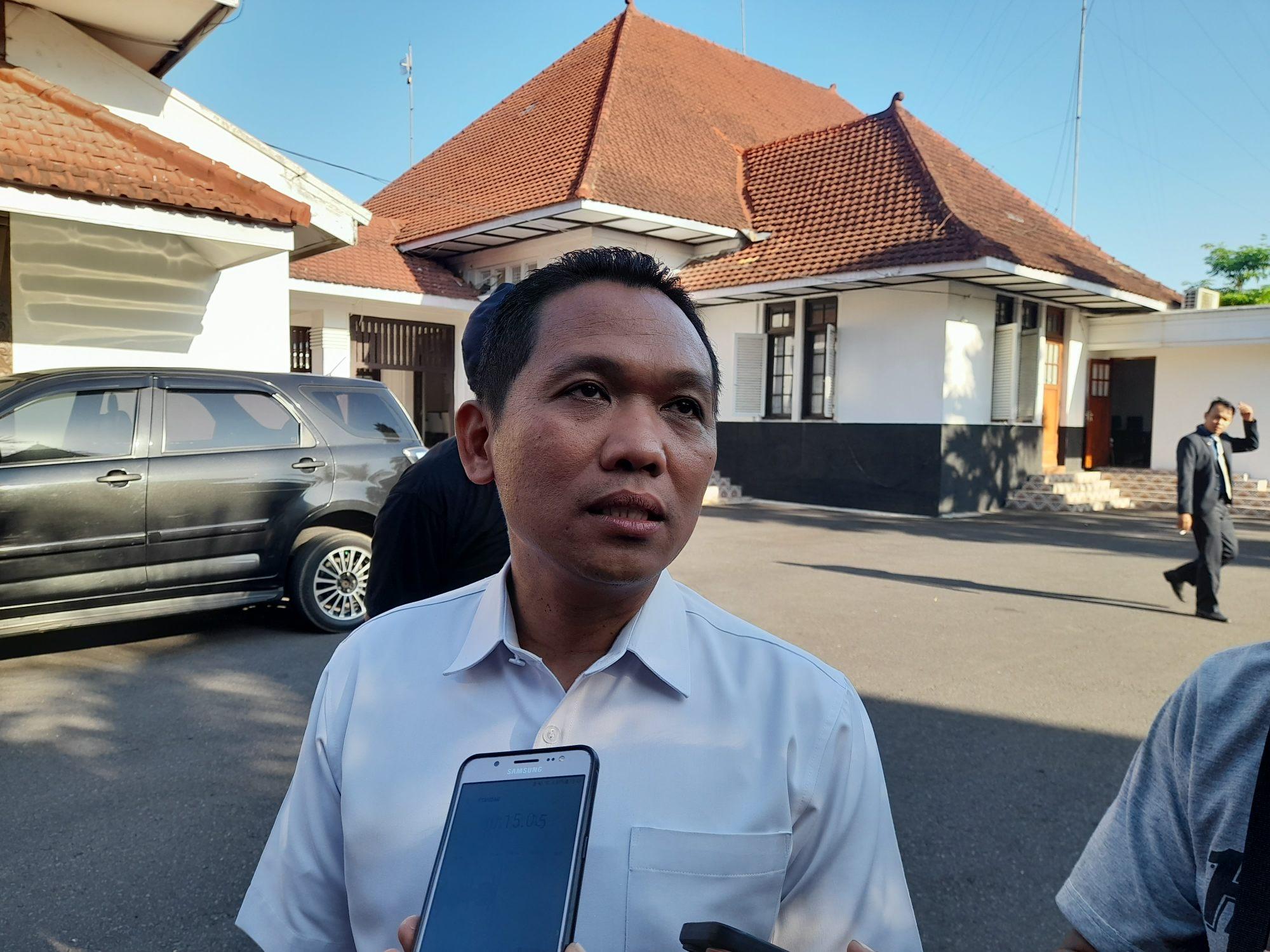 Cerita Mistis Bupati Lumajang Cak Thoriq Selama Tinggal di Pendopo Arya Wiraraja, Ada yang Datang