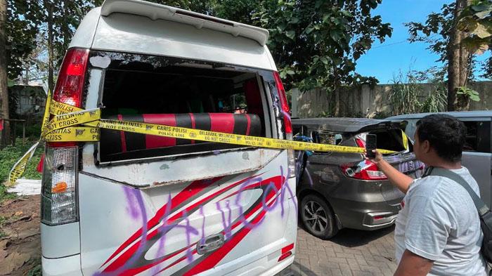 Manajemen-Arema-FC-beri-pendampingan-hukum-tersangka-penyerangan-di-pantai-wediawu-malang.jpg