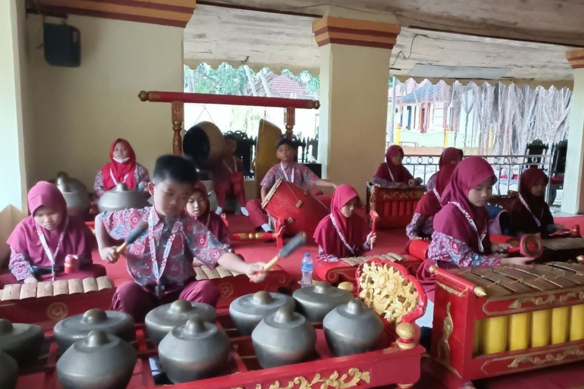 Musik-Klenengan-Sumenep-tetap-dilestarikan.jpg