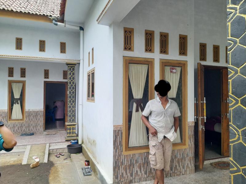Nasib Pria Lumajang Rumah Dirampok Maling, Dikalungi Celurit Istri dan Anak Diikat, Harta Benda Raib