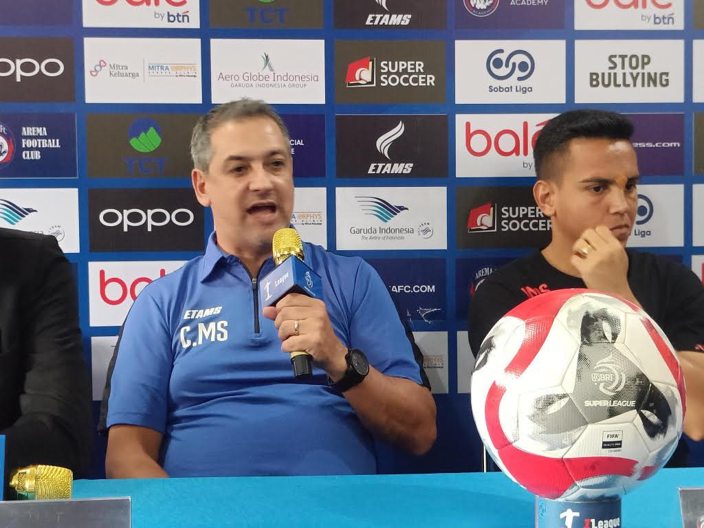 Pelatih-Arema-FC-Marcos-Santos-ingin-mempersembahkan-kemenangan-untuk-Arema.jpg