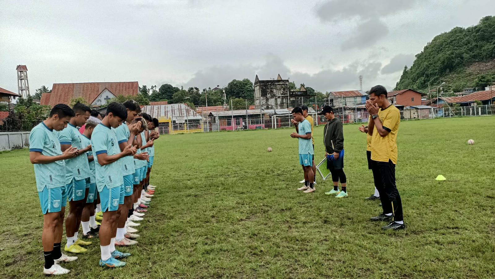 Perbaiki Kesalahan lawan Persipura, Gresik United Bertekad Incar 3 Poin di Markas Persewar Waropen