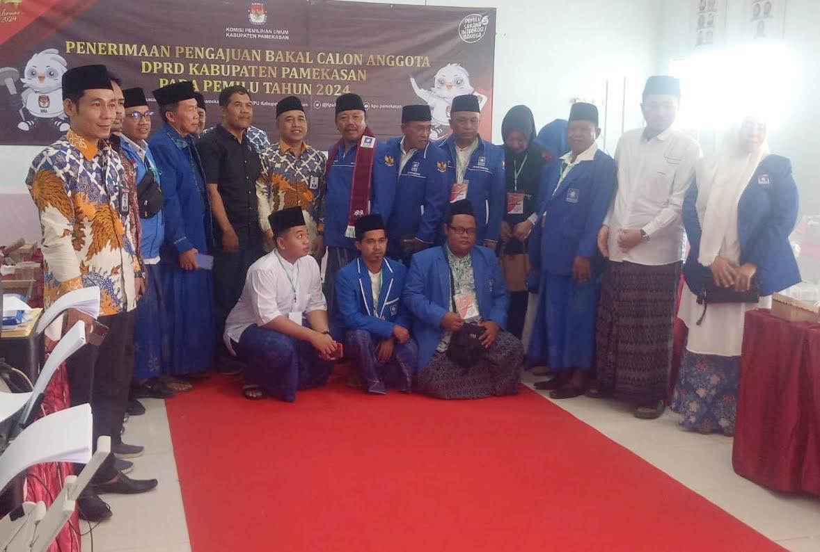 PAN Daftarkan Bacalegnya ke KPU Pamekasan, Optimis Pasang Target 5 Kursi di Pemilu 2024
