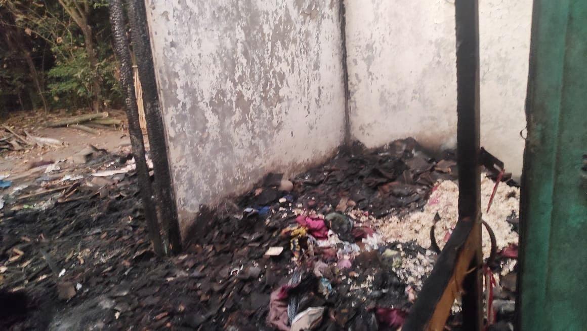 Detik-detik Rumah di Dlanggu Mojokerto Ludes Terbakar, Apa Penyebabnya?