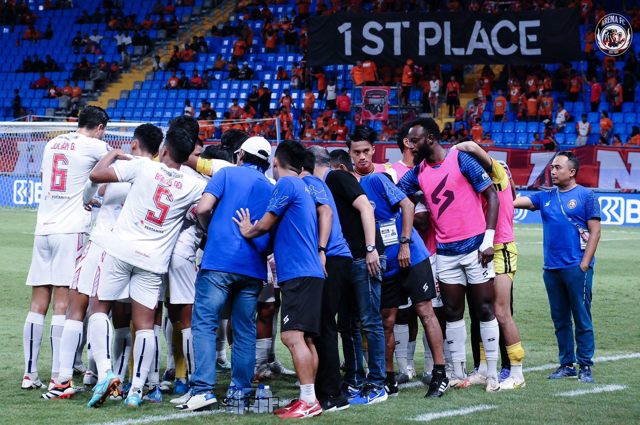Lupakan Euforia, Arema FC Langsung Bertolak ke Bali Persiapan Lawan PSM Makassar