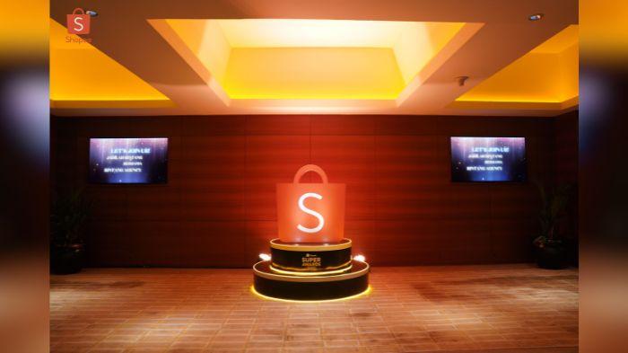 Kemeriahan Shopee Super Awards 2023, Beri Apresiasi Bagi 33 Brand, UMKM, hingga Creator