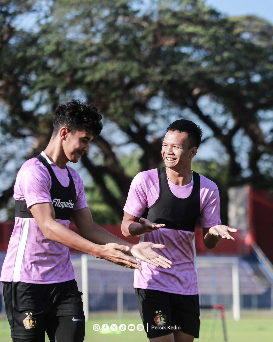 Skuad-Persik-Kediri-saat-menjalani-sesi-latihan-tim-bersama-beberapa-waktu-lalu.jpg