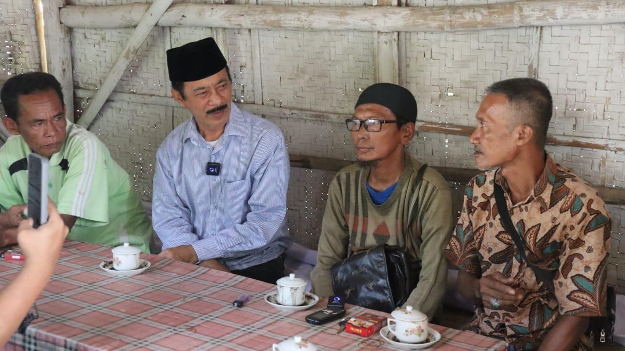 Suasana-saat-Calon-Bupati-Pamekasan-Fattah-Jasin-kembali-melakukan-gerakan.jpg