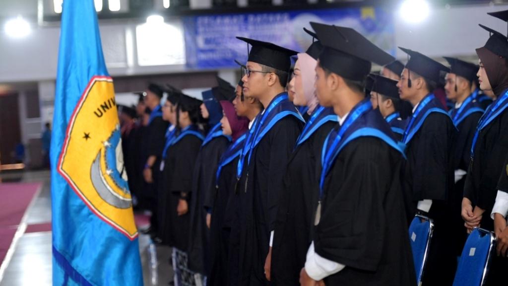 WISUDA-XXXVIII-UTM.jpg