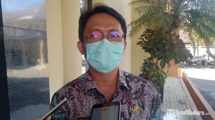 Buntut Ibu Lahirkan Bayi di Depan Rumah Bidan, Dinkes Sampang Diminta Cabut Izin Praktik Sang Bidan