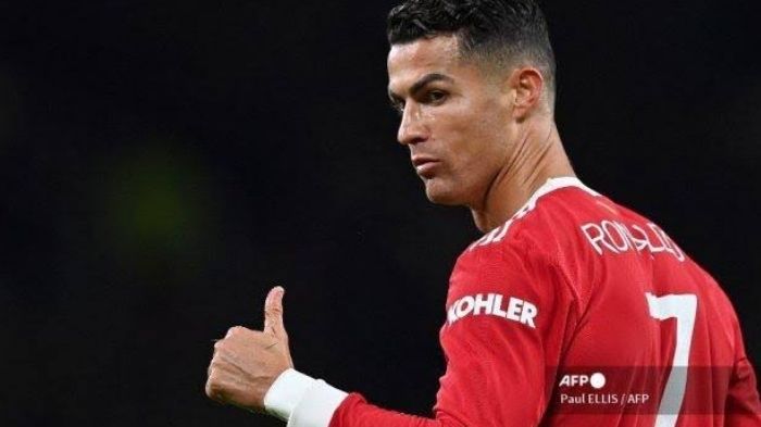 cristiano-ronaldo-buka-peluang-untuk-pergi-bermain-di-luar-eropa-sebut-punya-kedekatan.jpg