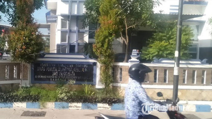 gedung-disporabudpar-sampang-jalan-kh-wahid-hasyim-kecamatan-sampang-kabupaten-sampang.jpg