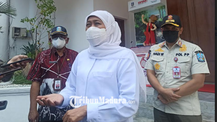gubernur-minta-masyarakat-tak-pilih-pilih-vaksin.jpg