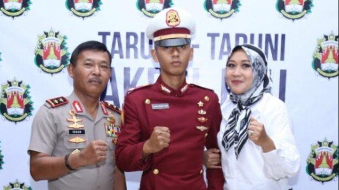 Jarang Terekspos, Dua Anak Kapolri Idham Azis Ternyata Punya Prestasi Top di Akpol, Lihat Capaiannya