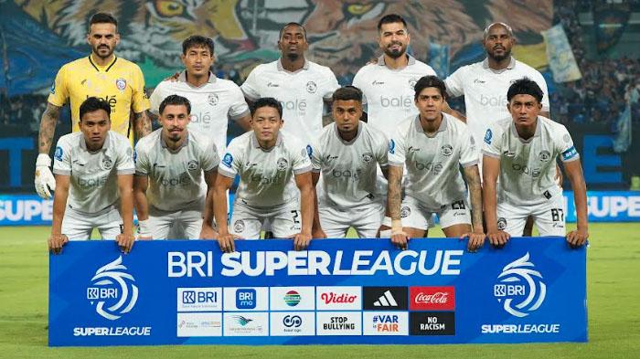 ilustrasi-Arema-FC-saat-pertandingan-Persib-Bandung-vs-Arema-FC-pemain-arema-fc.jpg