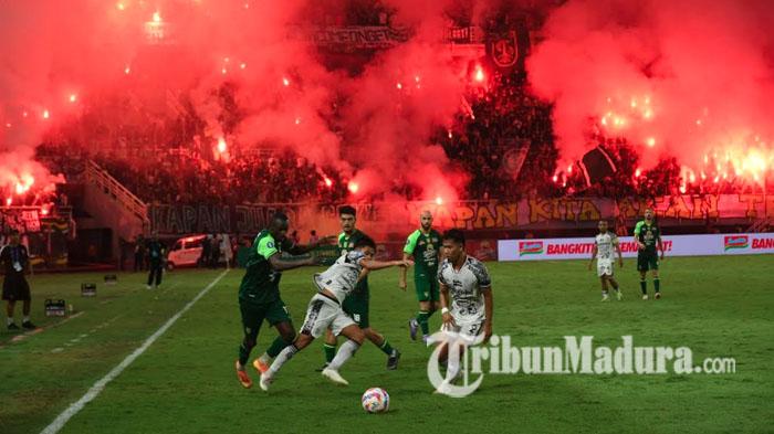 ilustrasi-flare-Pemain-Persebaya-Surabaya-Flavio-Silva-persebaya-vs-Bali-United.jpg