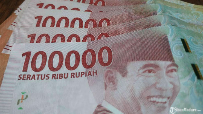 ilustrasi-uang-seratus-ribu-rupiah.jpg