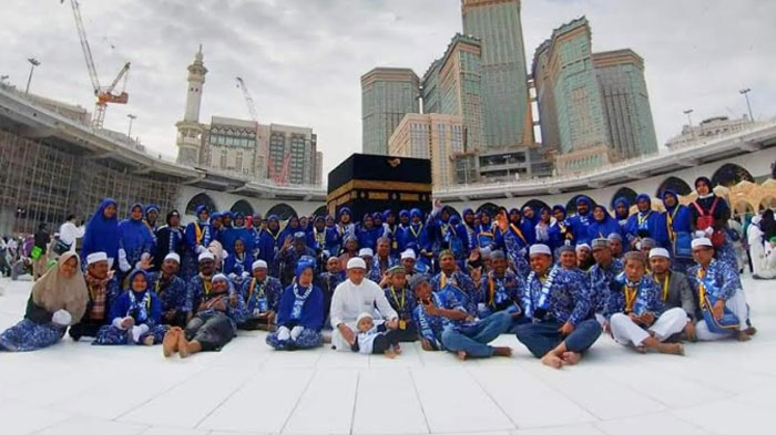 jemaah-haji-dan-umrah-pt-enka-imron-mandiri-pamekasan1.jpg