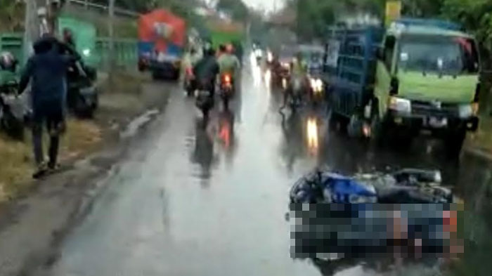 Berkendara saat Hujan, Pengendara Motor Tergelincir hingga Terjatuh, Meninggal di Lokasi Kejadian