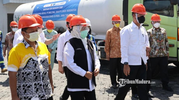 Alami Kecelakaan, KH Miftachul Akhyar Dibawa ke Surabaya, Gubernur Khofifah Minta Warga Jatim Doakan