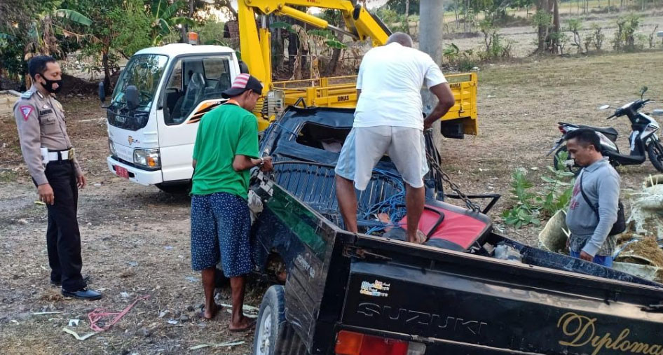Kecelakaan Adu Banteng Sedan Melawan Pikap di Jalan Raya Pamekasan-Sumenep, 2 Orang Meninggal Dunia