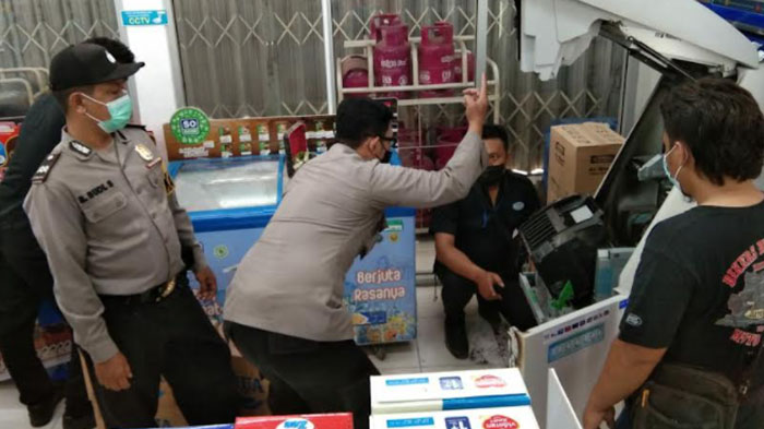 Kawanan Maling Gagal Rusak Mesin ATM, Ganti Target Barang Curian, Pulang Bawa Rokok dari Minimarket