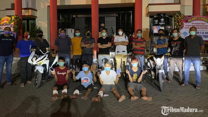 Komplotan Jambret Begal di Surabaya Dilumpuhkan Polisi, Satu di Antaranya Menyerah saat Ditangkap